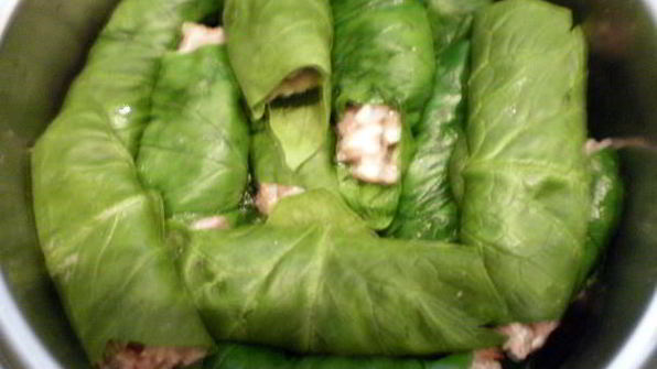 голубцы в шпинате