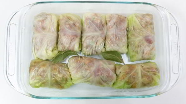 голубцы в томатно-сметанном соусе в духовке