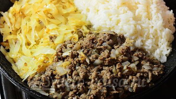 ленивые голубцы со сметаной