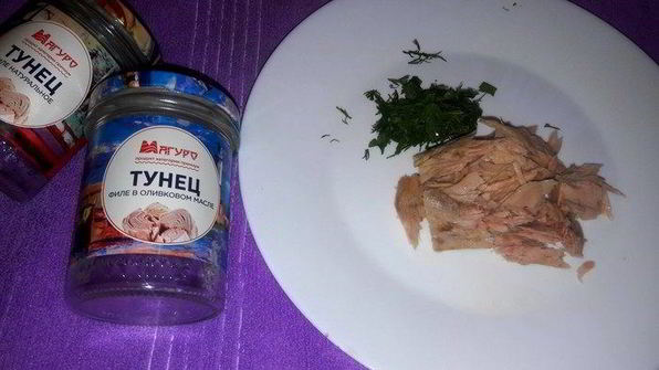 гречневая лапша с тунцом и грибами