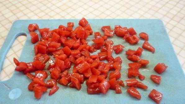 ароматные шампиньоны с моцареллой и помидорами на гриле