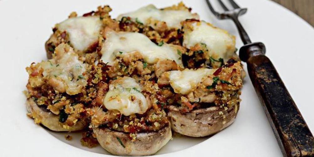 Рецепт фаршированные цесаркой шампиньоны