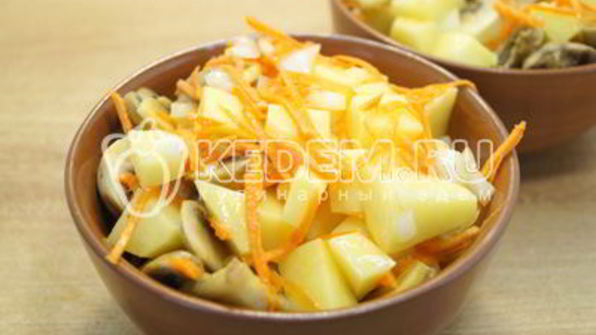 горшочки с грибами в духовке