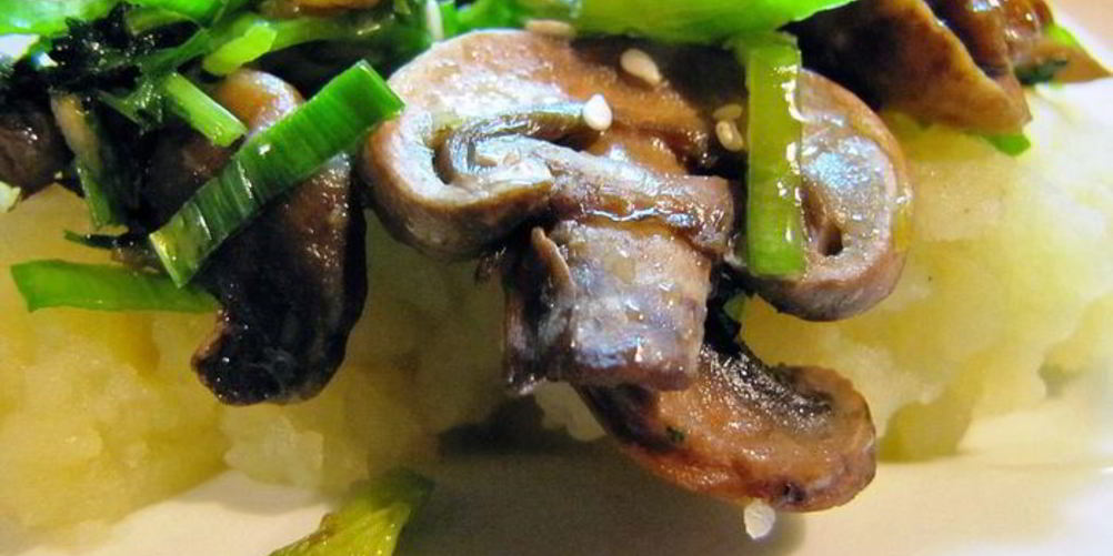 Рецепт грибочки жареные с имбирем и кунжутом