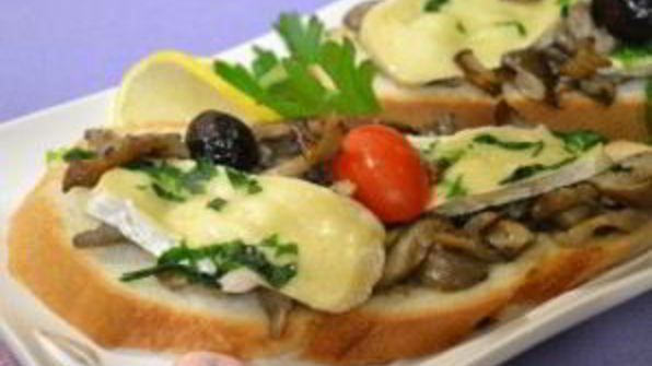 грибы с сыром на сковороде