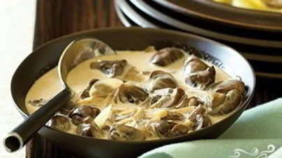 Опята жареные со сметаной