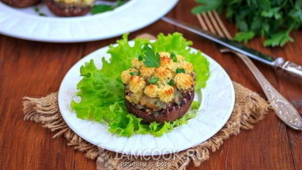 постные фаршированные шампиньоны
