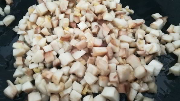 шампиньоны, фаршированные кускусом