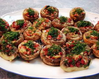 Шампиньоны фаршированные запеченные в духовке