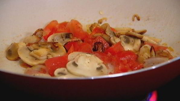 шампиньоны с зеленым помидором, жаренным в кляре