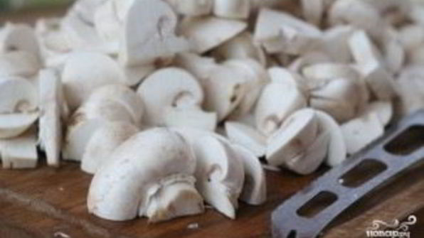 шампиньоны в горшочках