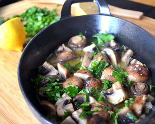 Шампиньоны, запеченные в духовке