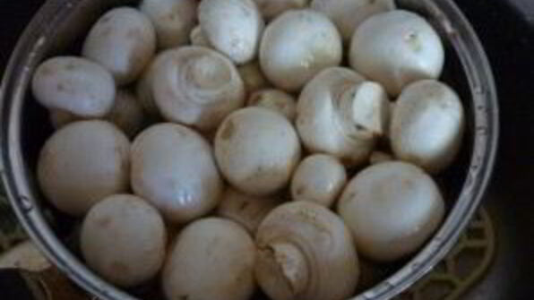 тушеные шампиньоны