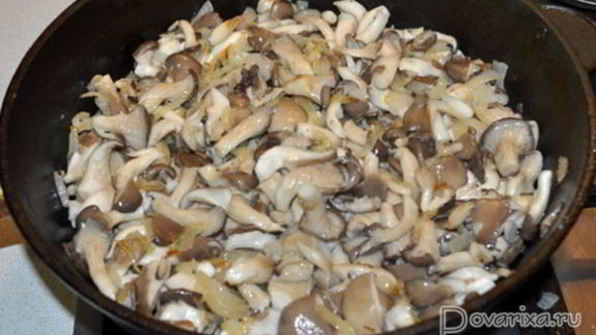 вешенки, тушенные в сметане