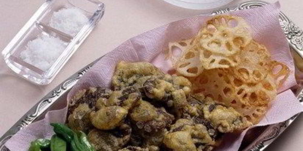 Рецепт золотистые грибы в кляре с зеленым луком