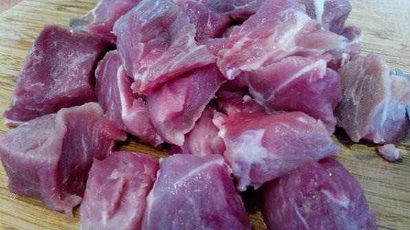 гуляш из говядины в мультиварке