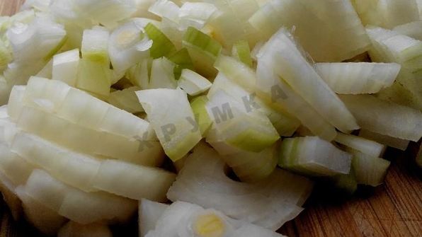 гуляш из говядины в мультиварке