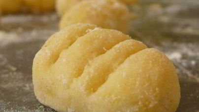 Картофельные ньокки с сыром горгонзола