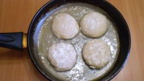 домашние мясные котлеты