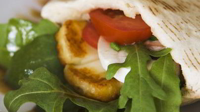 Кармашки с котлетами из лосося