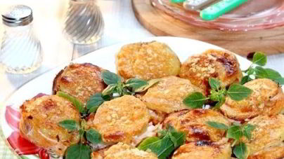 Картофельные стожки с сыром и окороком