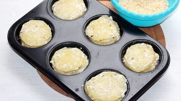 картофельные стожки с сыром и окороком