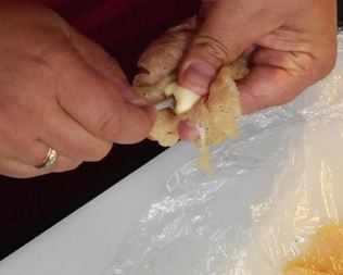 Котлета по-киевски в современном стиле