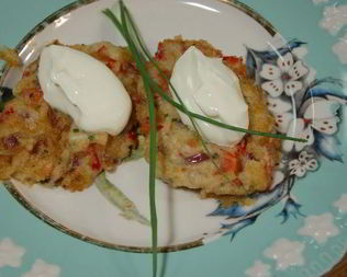 Котлетки из фасоли со сладким перцем и чили