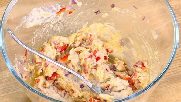 котлетки из фасоли со сладким перцем и чили