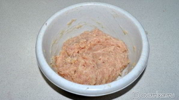 котлеты из индейки в томатно-сливочном соусе