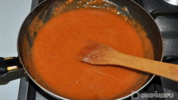 котлеты из индейки в томатно-сливочном соусе