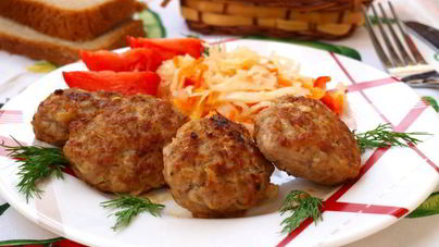 Котлеты из индюшиного фарша на сковороде