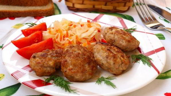 котлеты из индюшиного фарша на сковороде