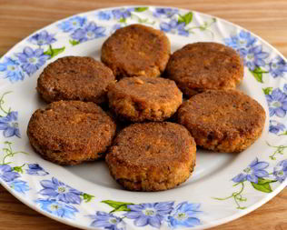 Котлеты из консервированного тунца