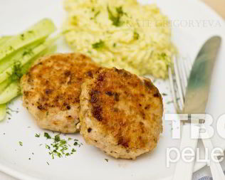 Котлеты из птицы с белыми грибами и тимьяном