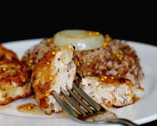 Котлеты куриные с гречкой