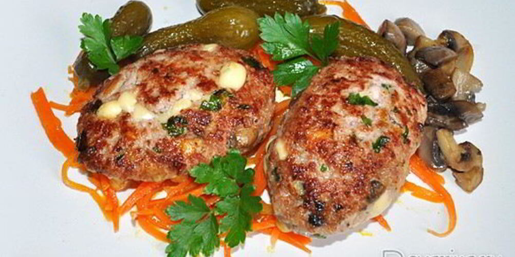 Рецепт котлеты мясные с грибами и сыром
