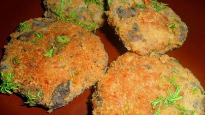 Котлеты мясные с грибами