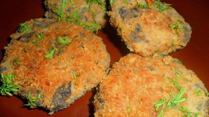 Котлеты мясные с грибами