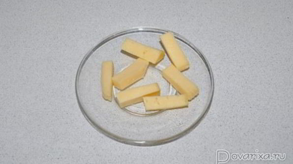 куриные котлеты с начинкой из сыра