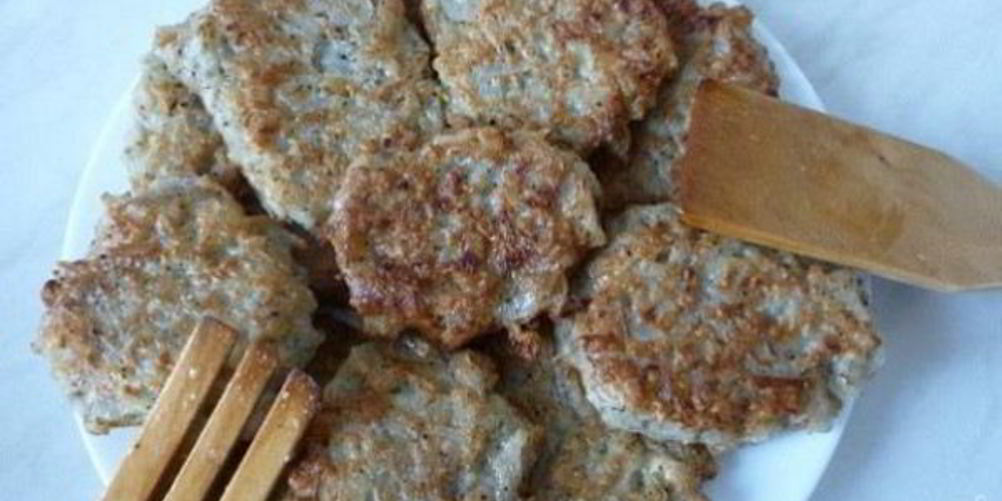 Рецепт луковые котлеты с манкой