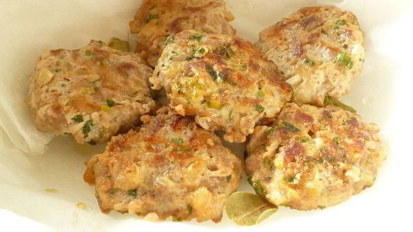 рубленые свиные котлеты