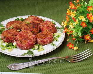 Рыбные котлеты из консервов