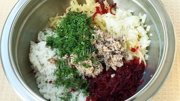 рыбные котлеты из консервов