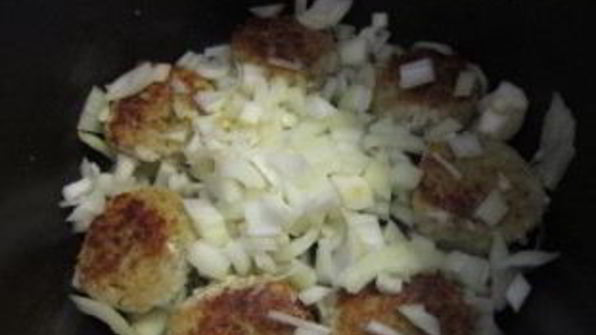 рыбные котлеты с гречкой