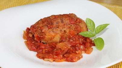 Рыбные котлеты в томатном соусе
