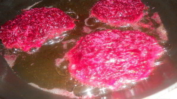 свекольные котлеты