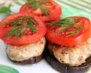 Свиные котлеты с баклажанами