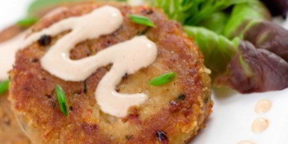 Рецепт тунисские рыбные котлеты с айоли из лимона и паприки