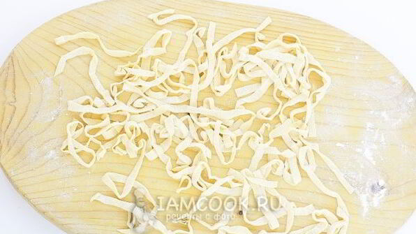 лапша домашняя на яйцах